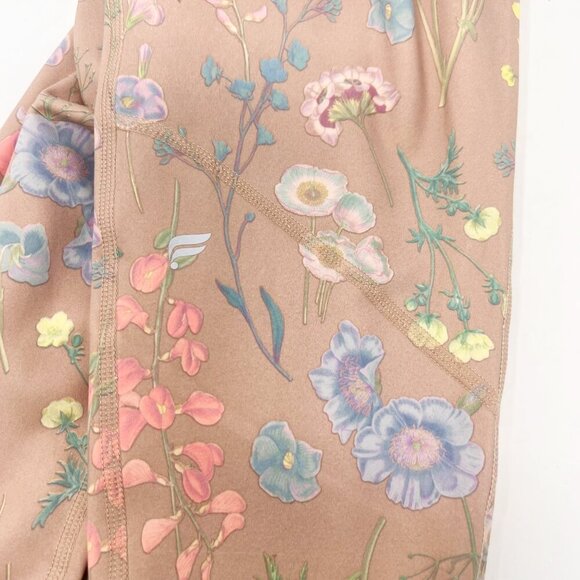 NWT Fabletics PureLuxe Floral Leggings Size M - Picture 6 of 6